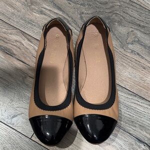Black and Tan Women's Flats